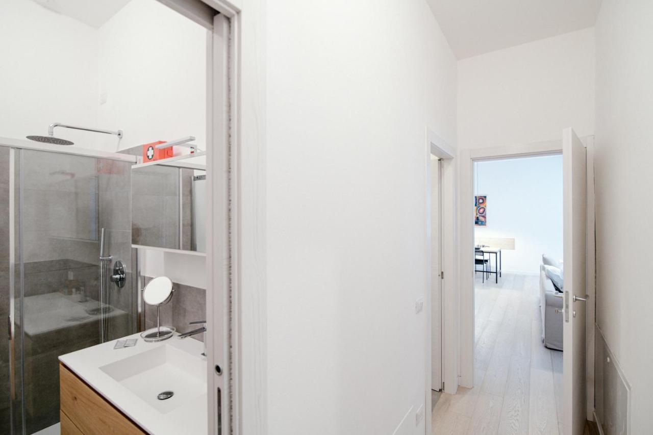 Ferienwohnung Borgovico Garden - The House Of Travelers Como Exterior foto