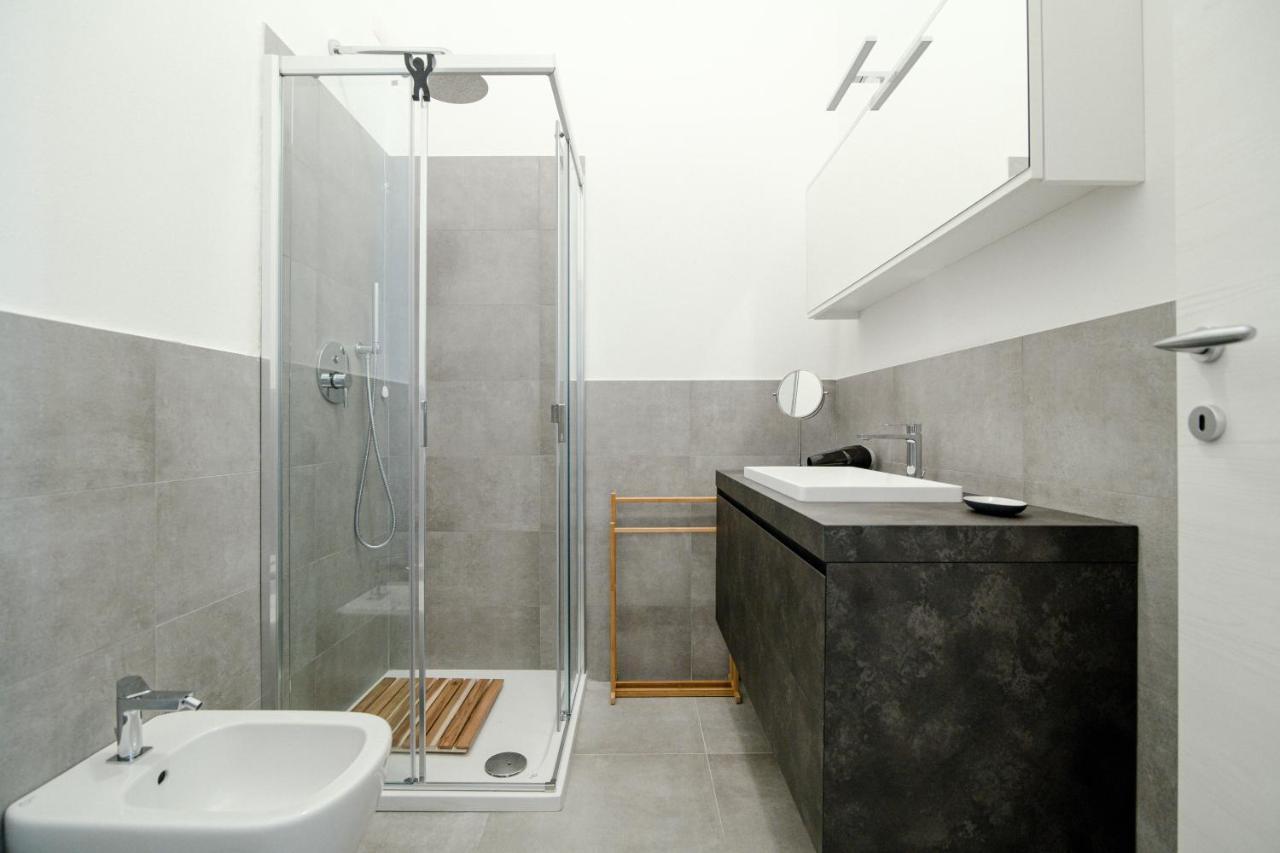 Ferienwohnung Borgovico Garden - The House Of Travelers Como Exterior foto