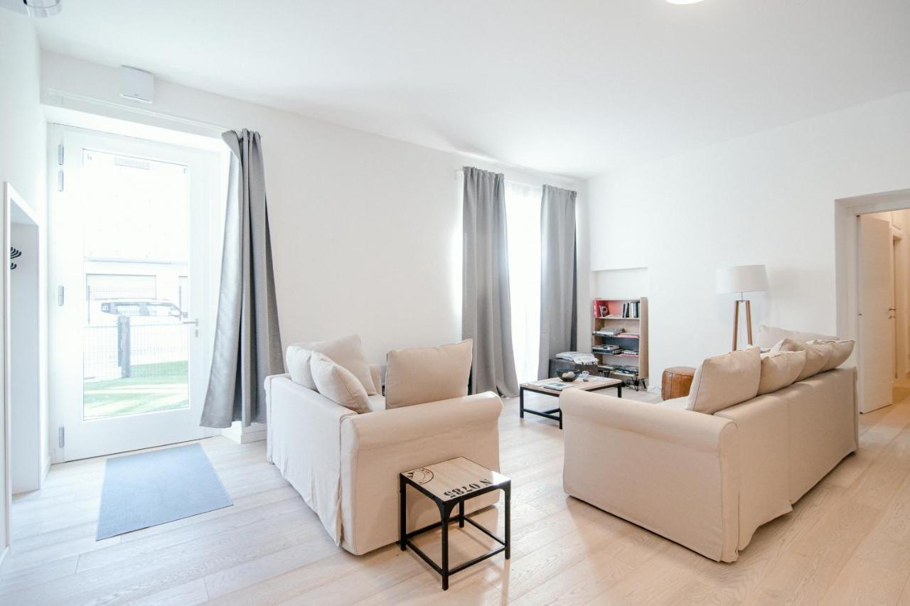 Ferienwohnung Borgovico Garden - The House Of Travelers Como Exterior foto